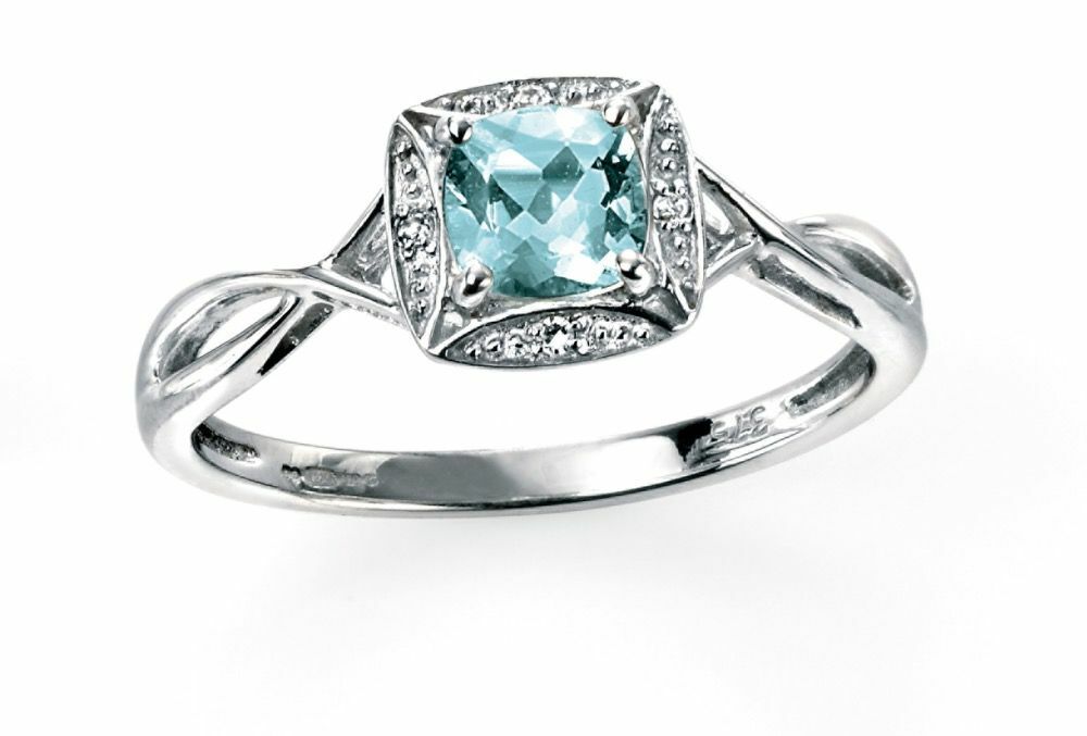 9ct White Gold Diamond and Aquamarine Ring British Made L - Q