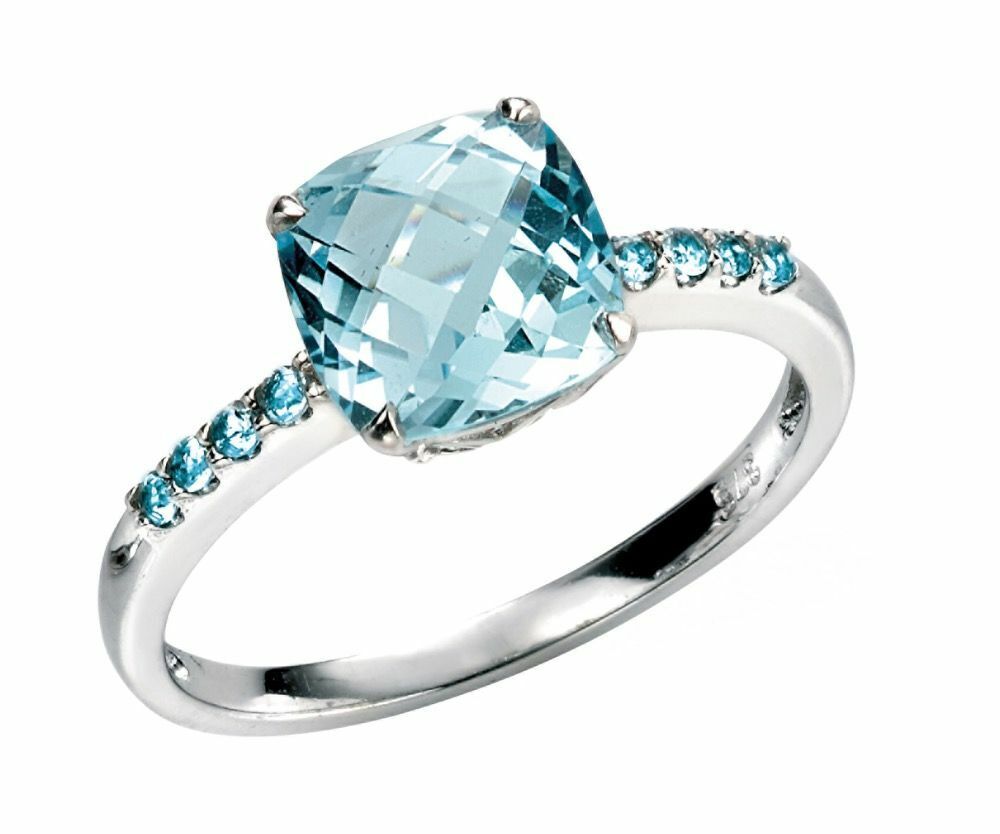 9ct White Gold Sky Blue Topaz Ring Sizes L - Q  British Made Brand New Boxed